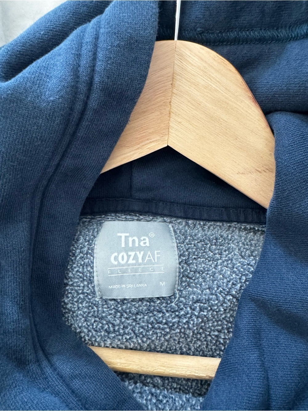TNA | Cozy Af Marine blue hoodie - Picture 4 of 6
